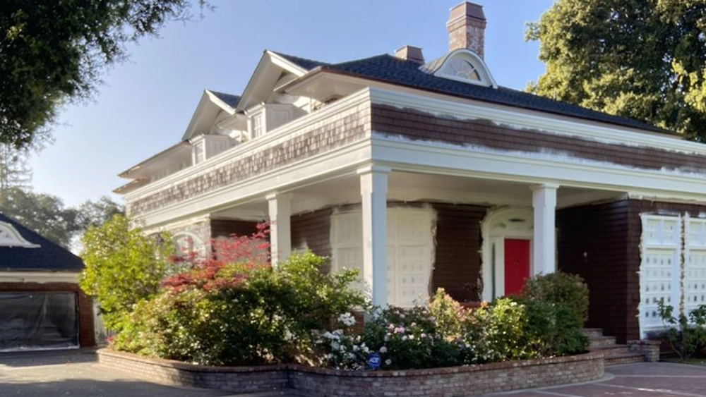 Before professional painting contractors. Bay Area, Palo Alto